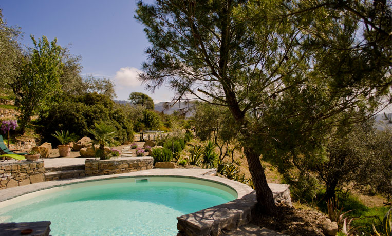 The pool at the Villa Relais San Damian in Liguria