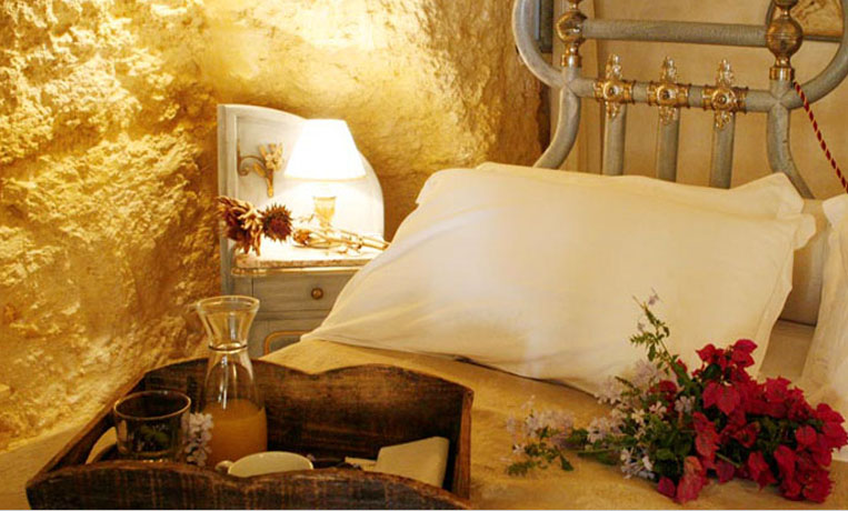 Masseria Montenapoleone Puglia Romantic Room